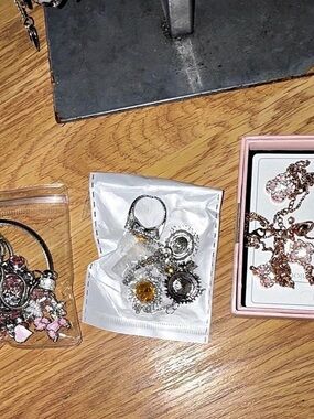 One Mystery Jewelry Set